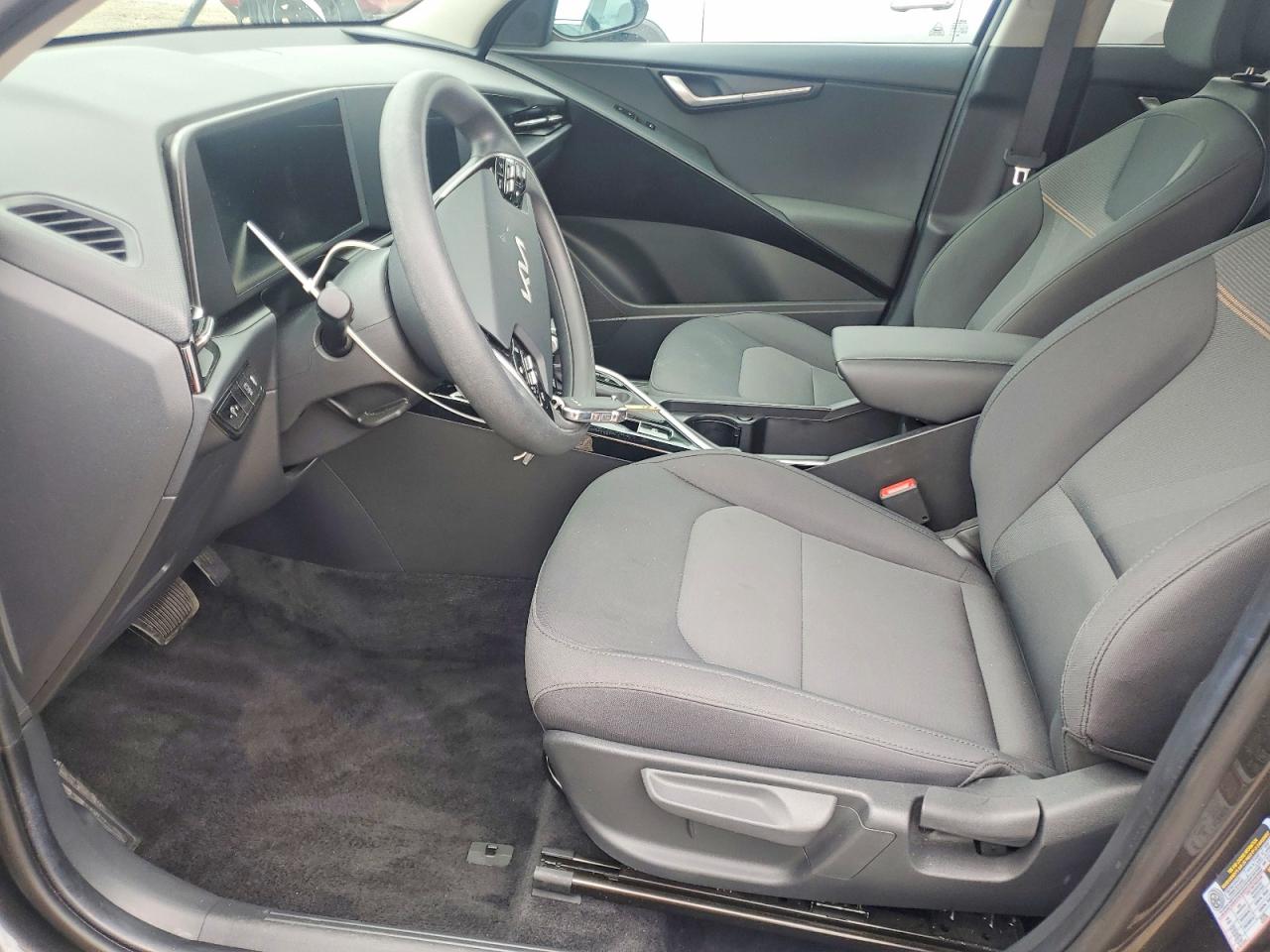 Kia Niro Lx