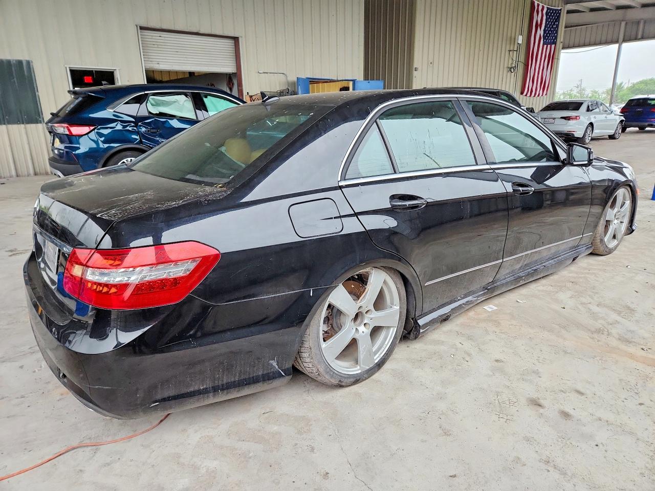 Mercedes-Benz E-Class 550