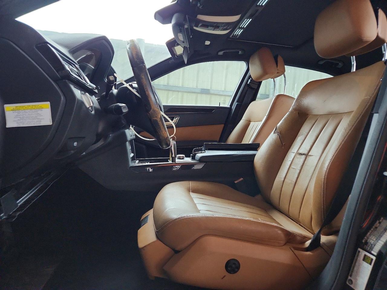 Mercedes-Benz E-Class 550