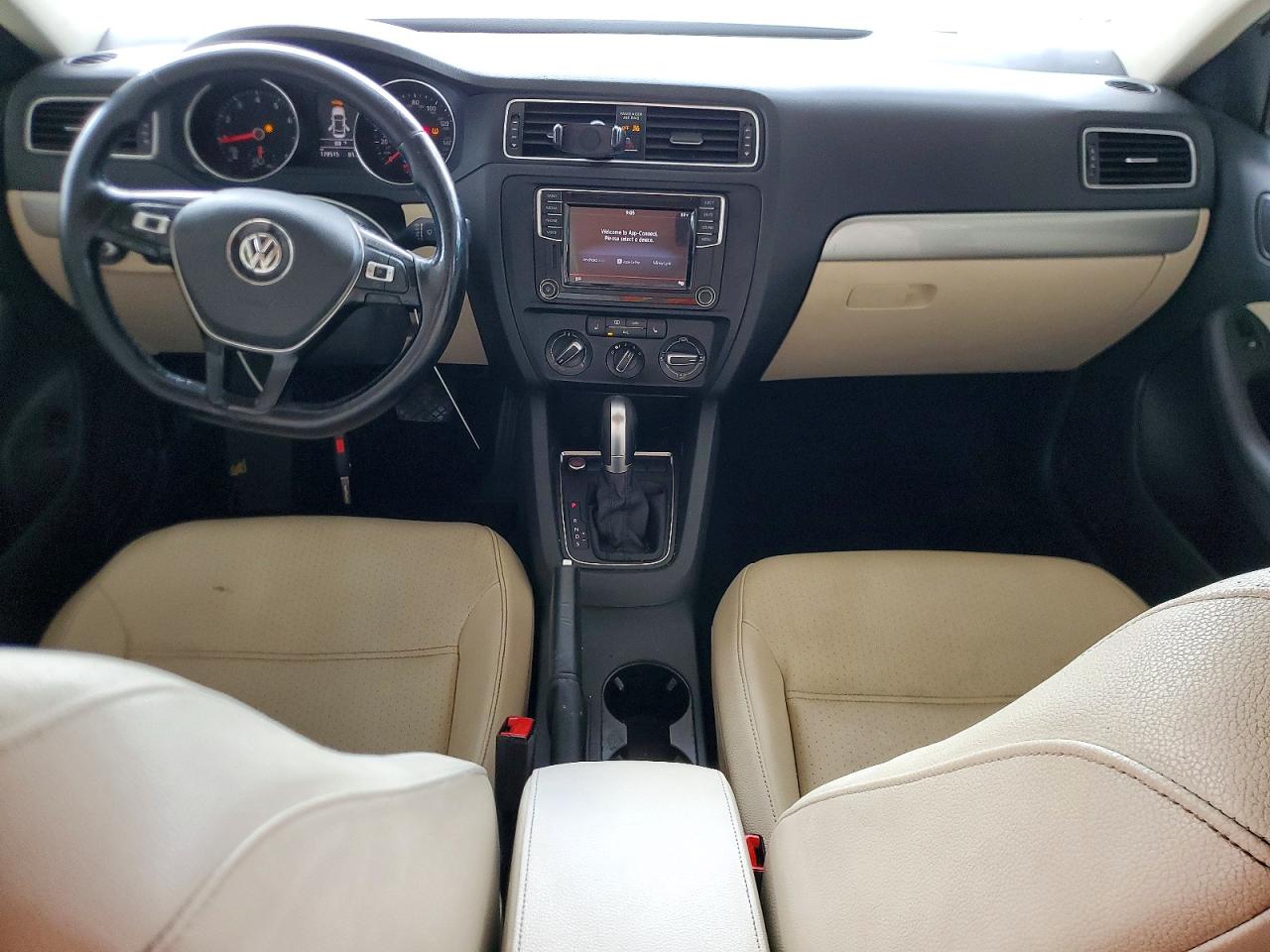 Volkswagen Jetta Se