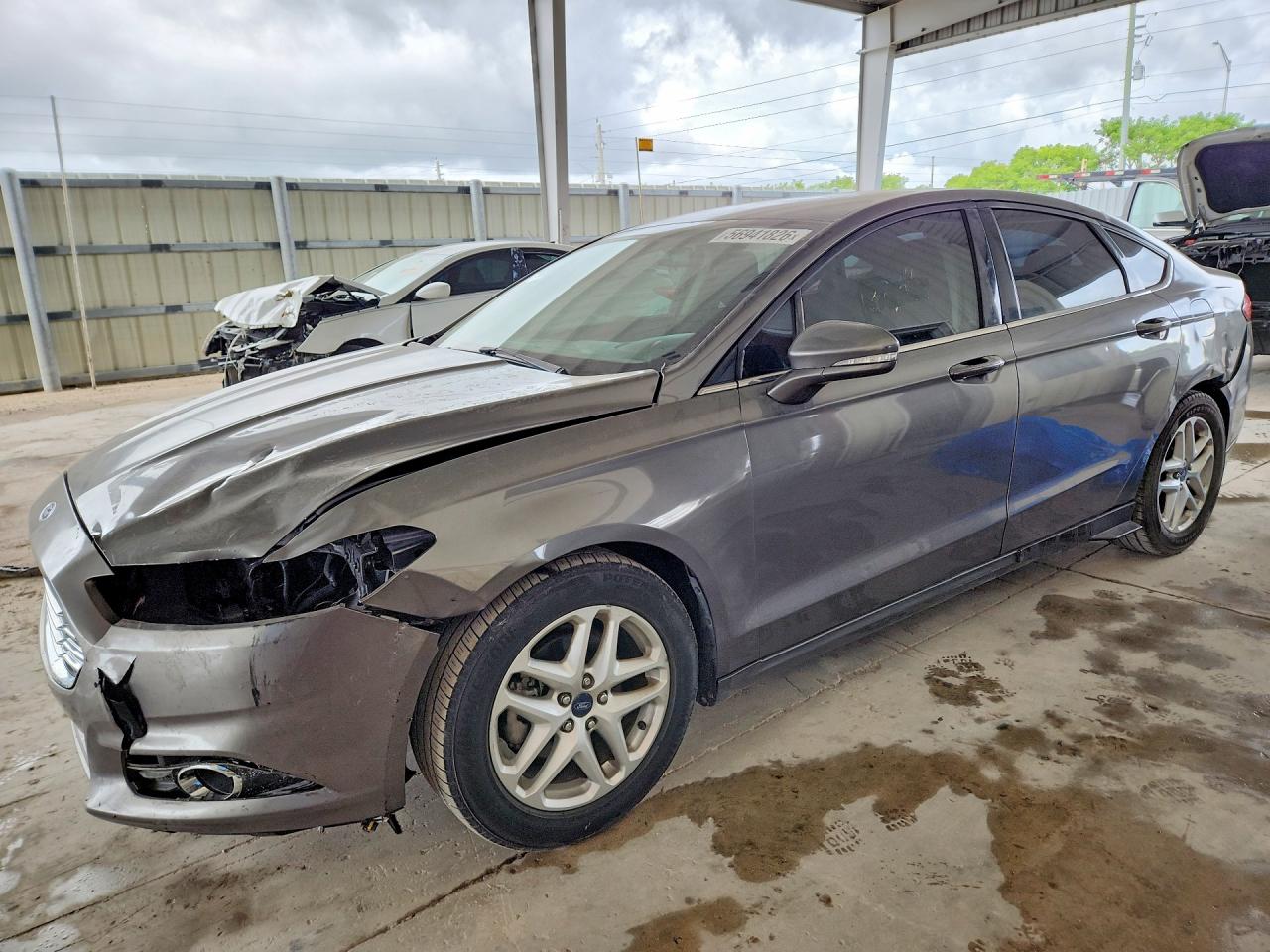 Salvage Ford Fusion Image