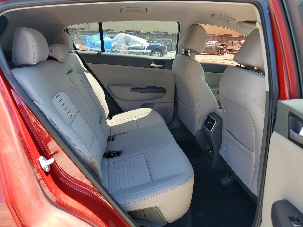 Kia Sportage Lx