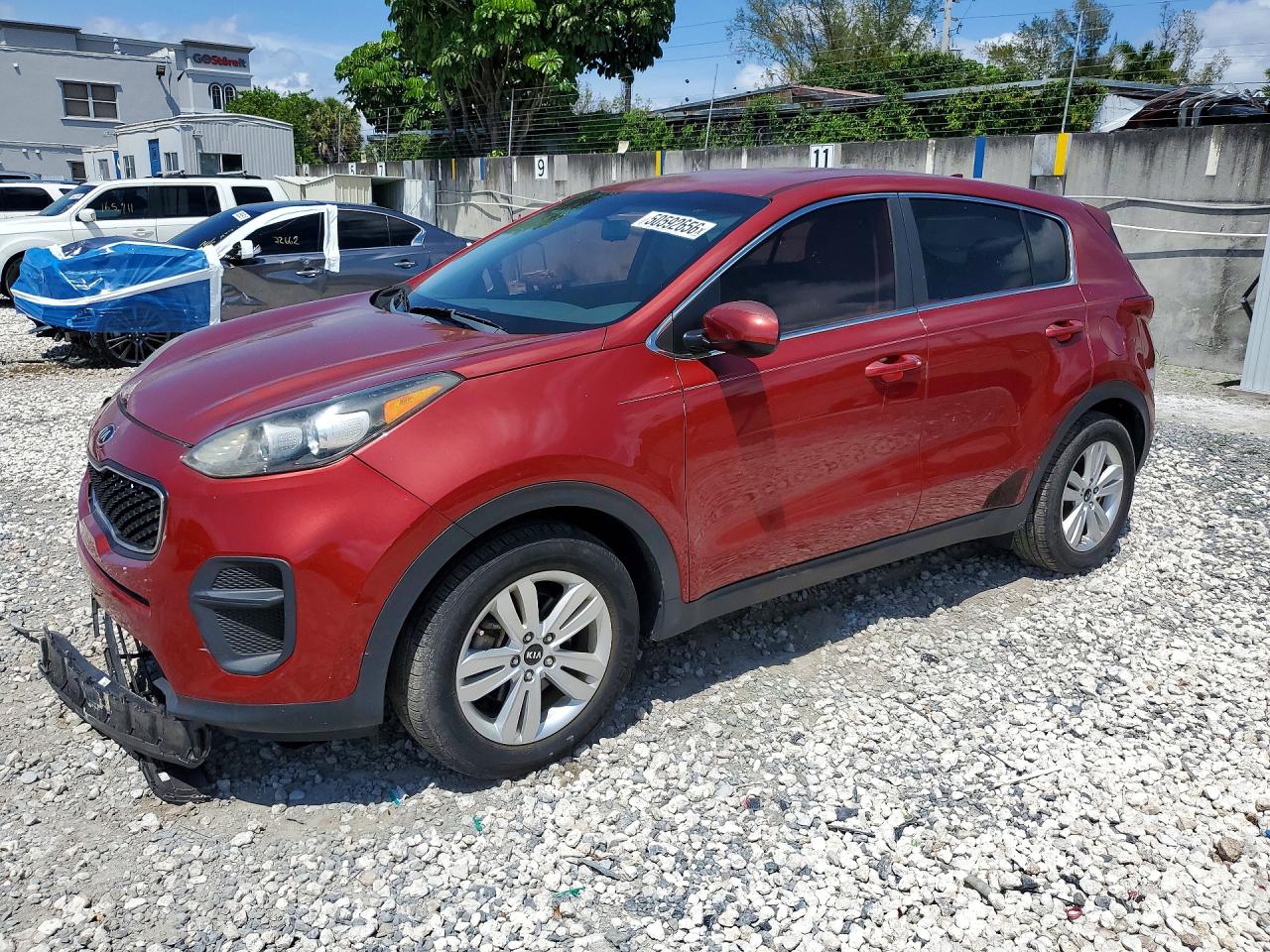 Salvage Kia Sportage Image