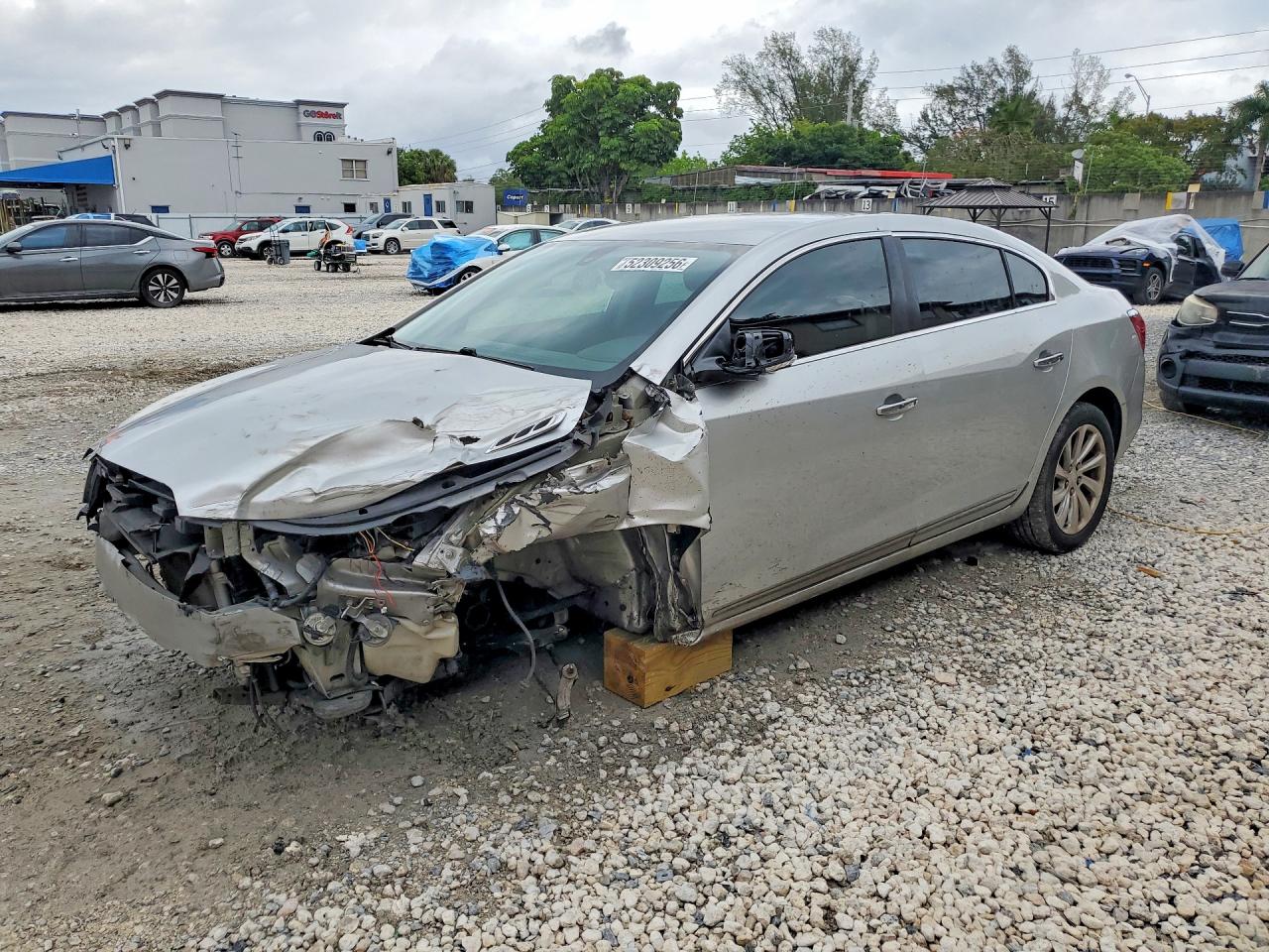 Salvage Buick LaCrosse Image