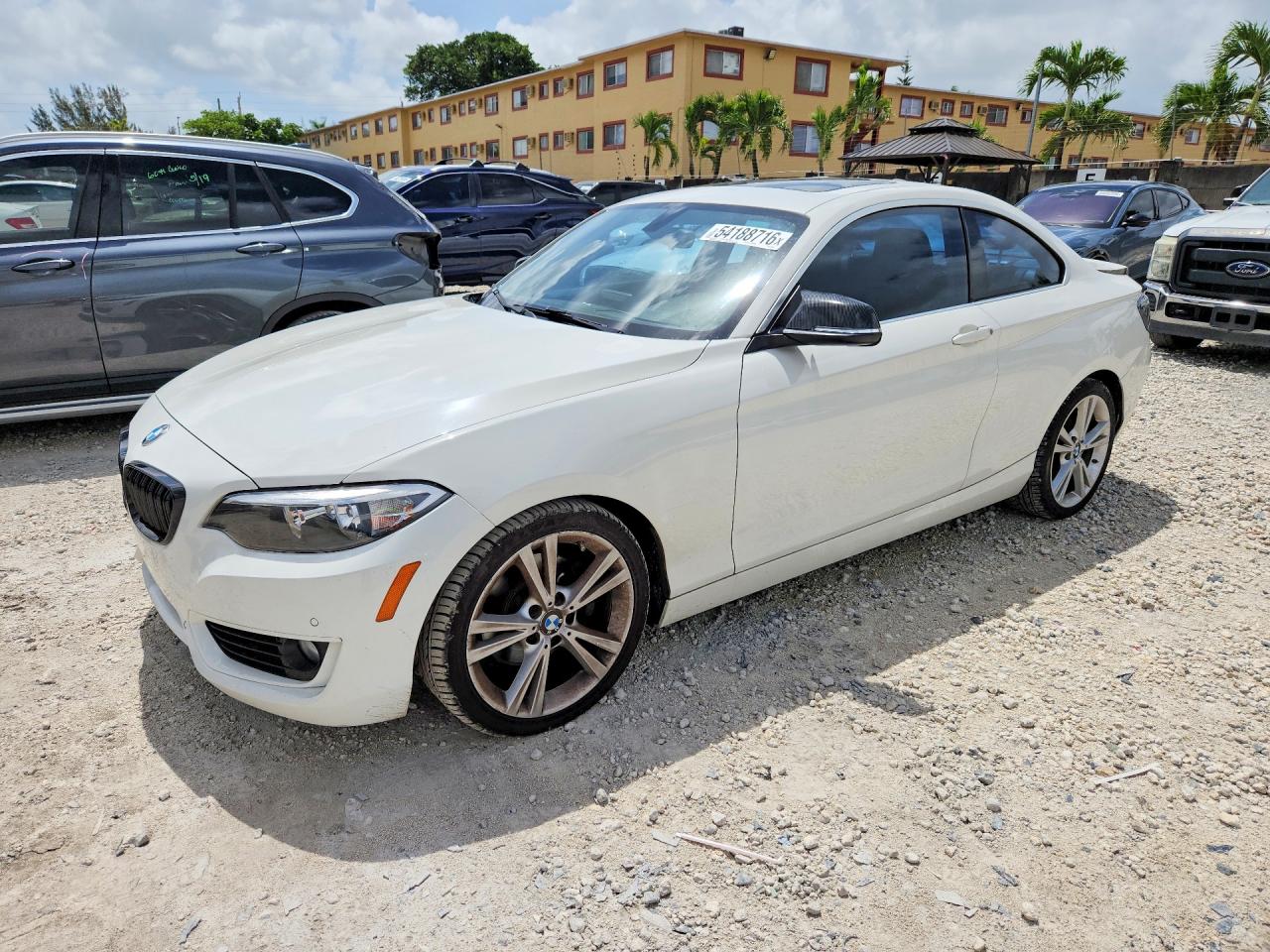 Salvage BMW 2 Series Image