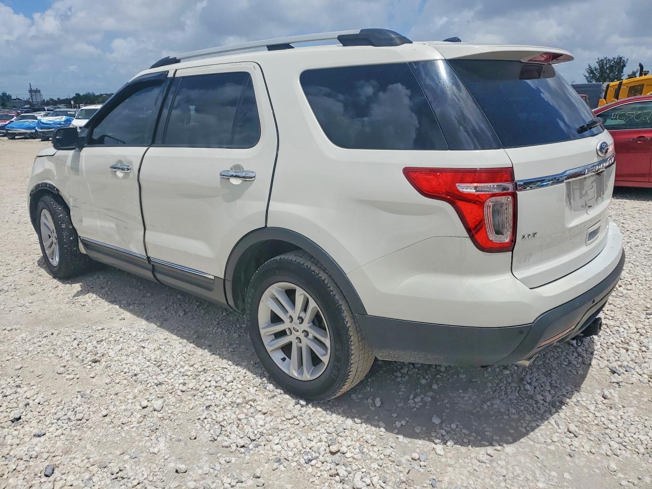 Ford Explorer Xlt