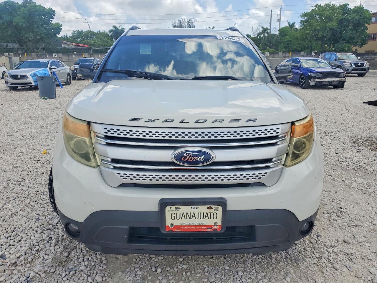 Ford Explorer Xlt