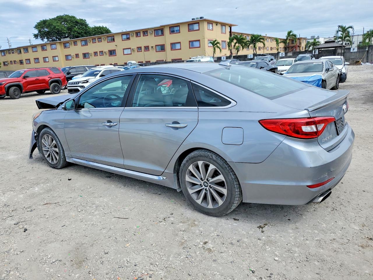 Hyundai SONATA Sport
