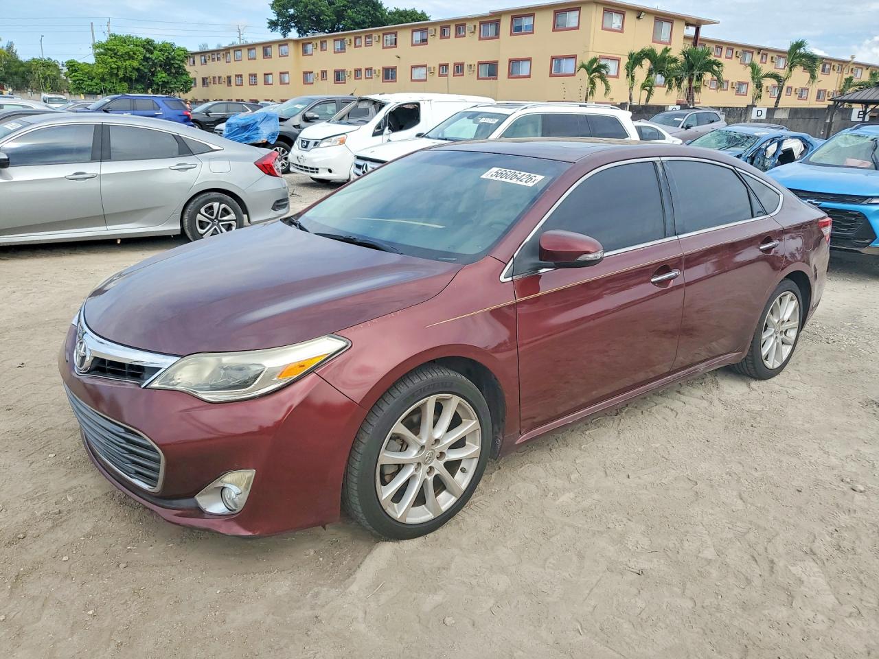 Salvage Toyota Avalon Image
