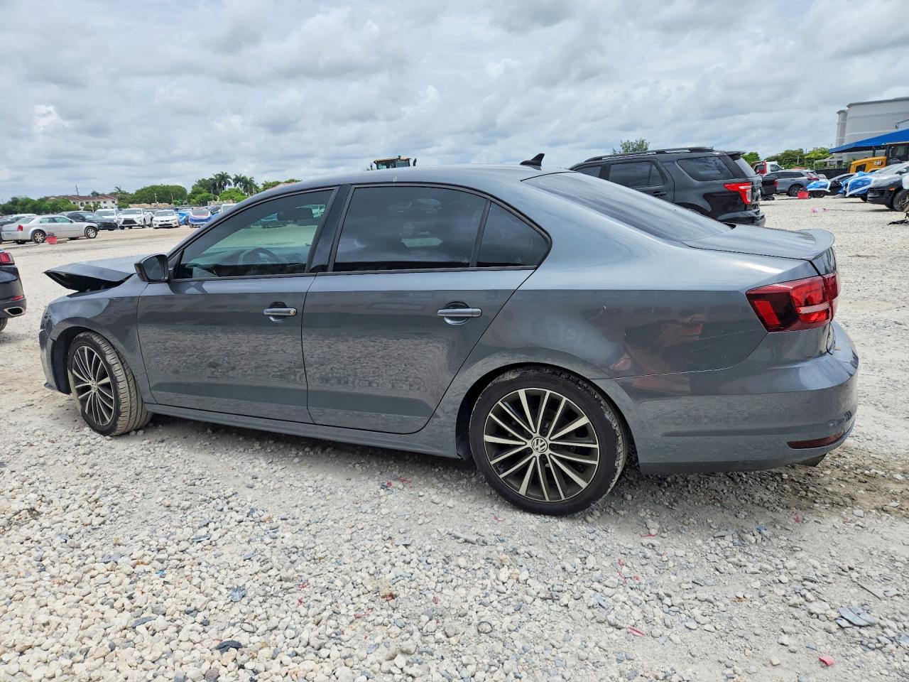 Volkswagen Jetta Sport