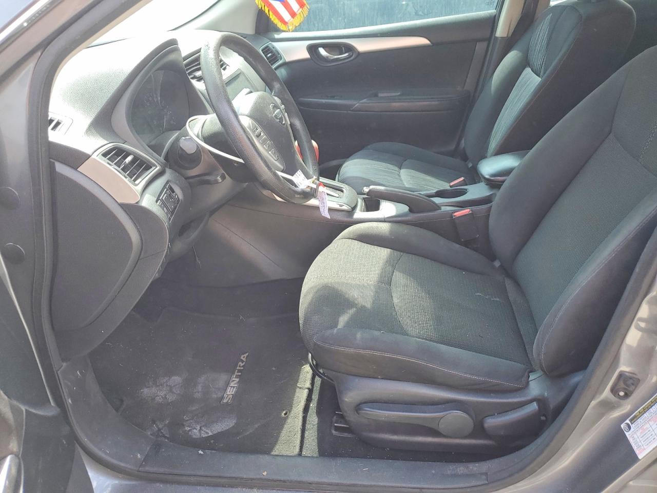 Nissan Sentra S
