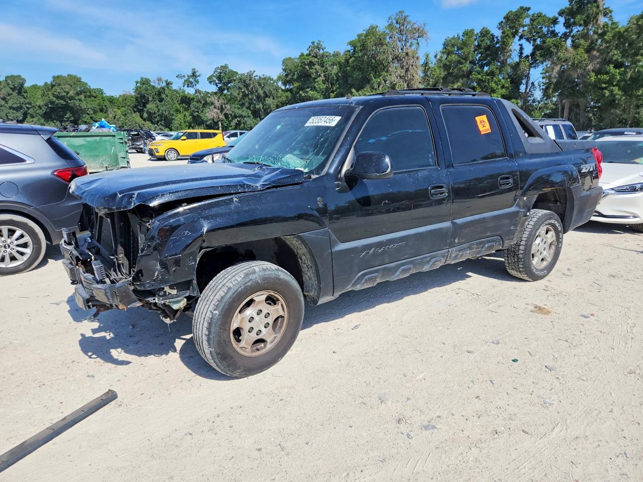 Salvage Chevrolet Avalanche Image