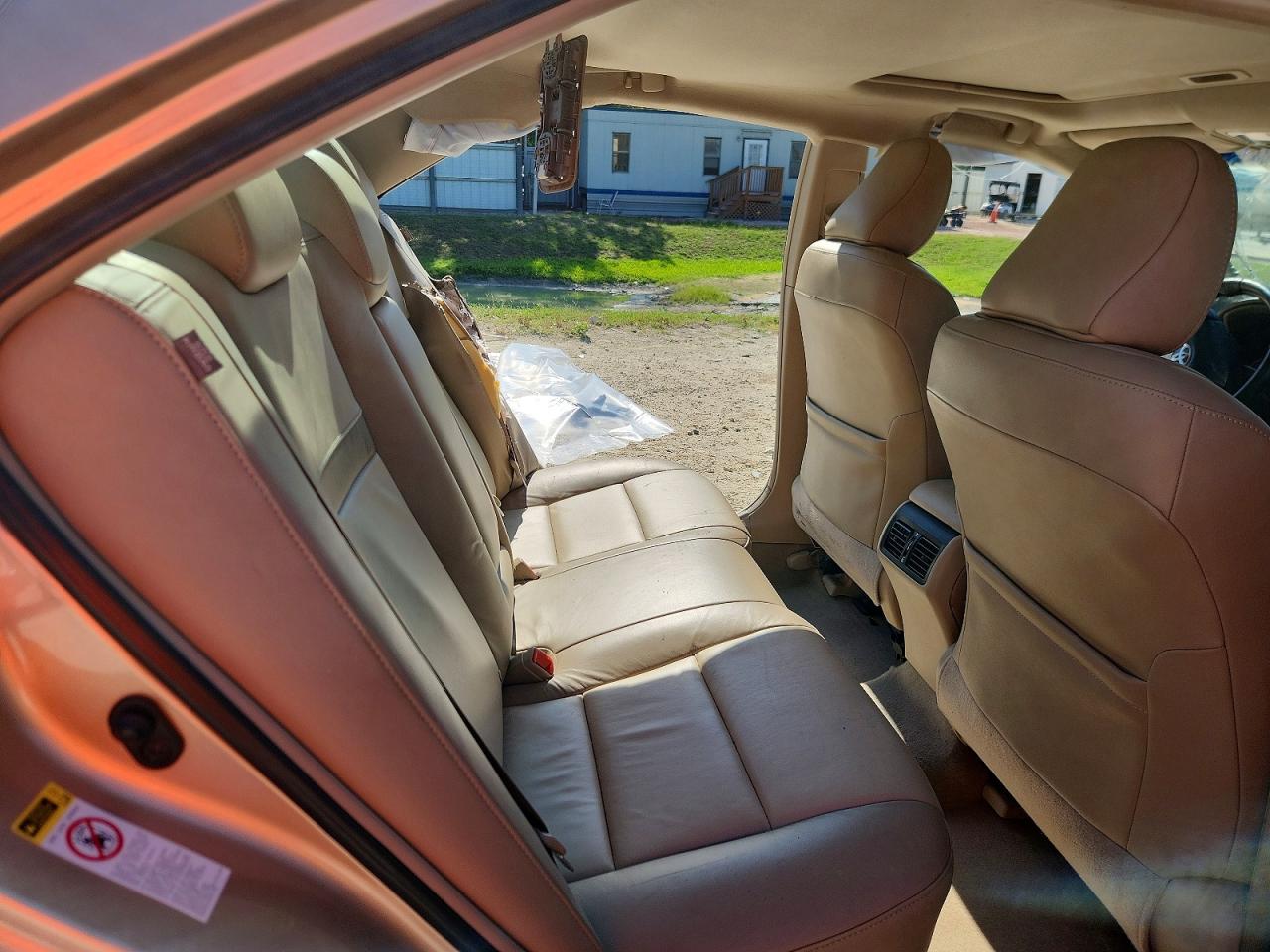 Toyota Camry Xle V6