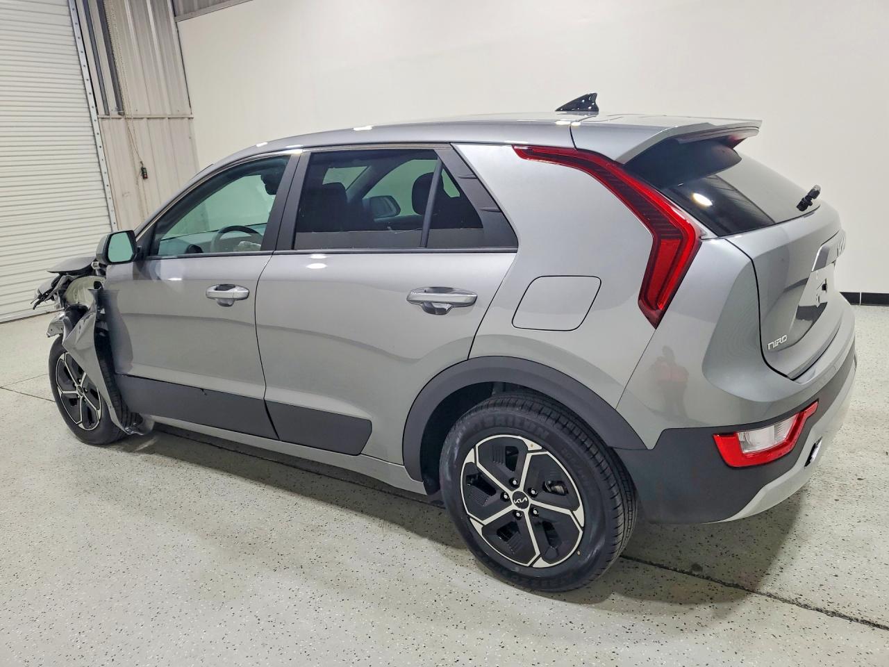 Kia Niro Lx