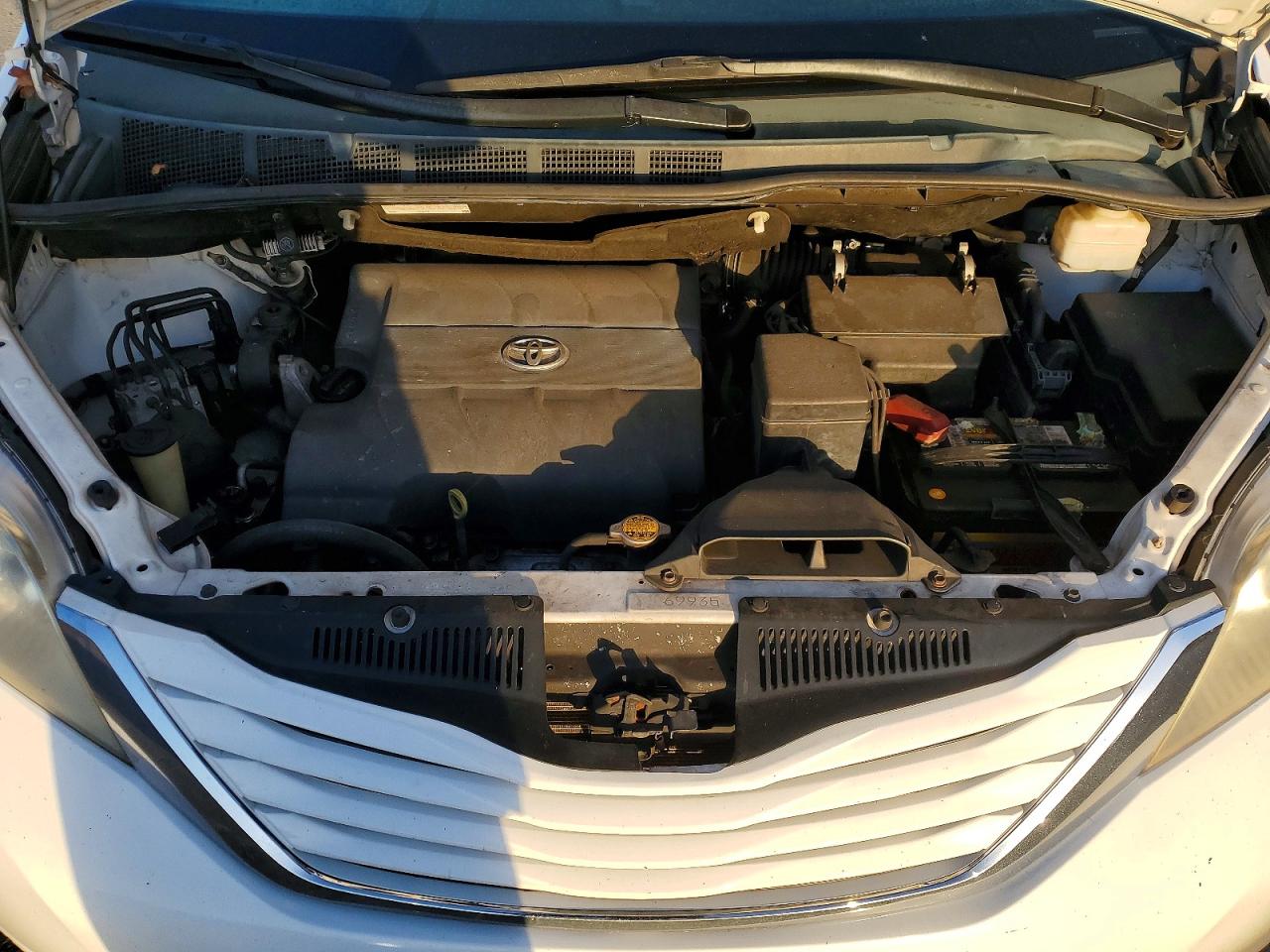 Toyota Sienna Le