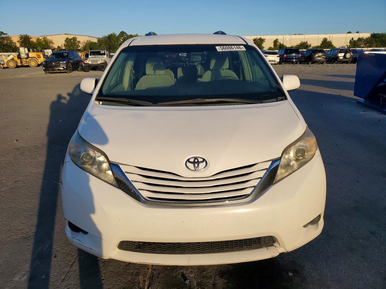 Toyota Sienna Le