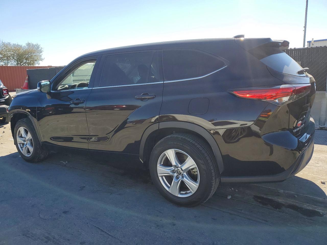 Toyota Highlander L