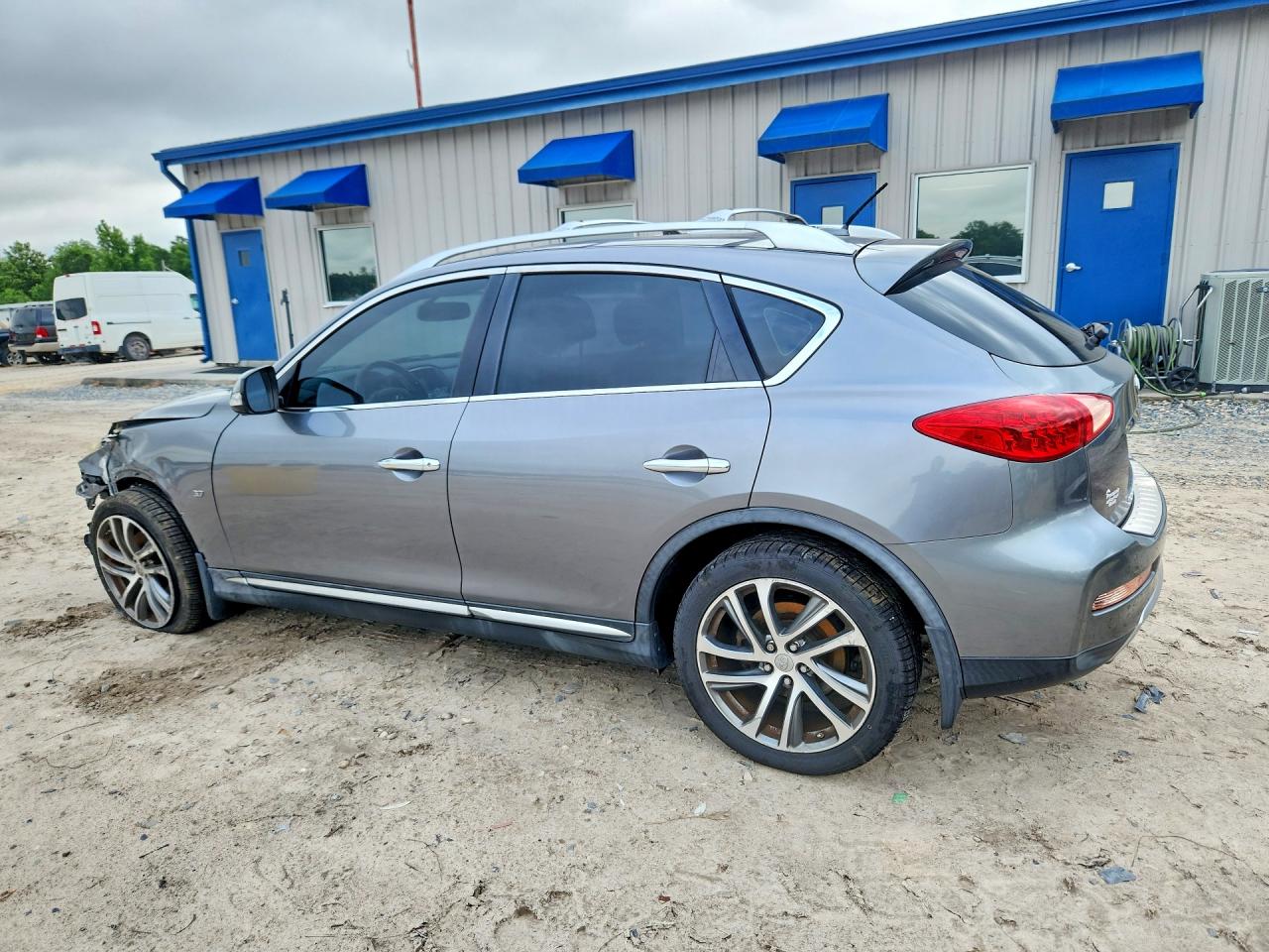 INFINITI Qx Base
