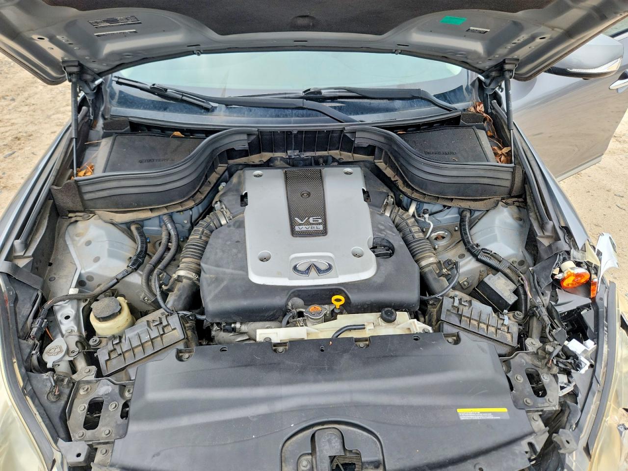 INFINITI Qx Base