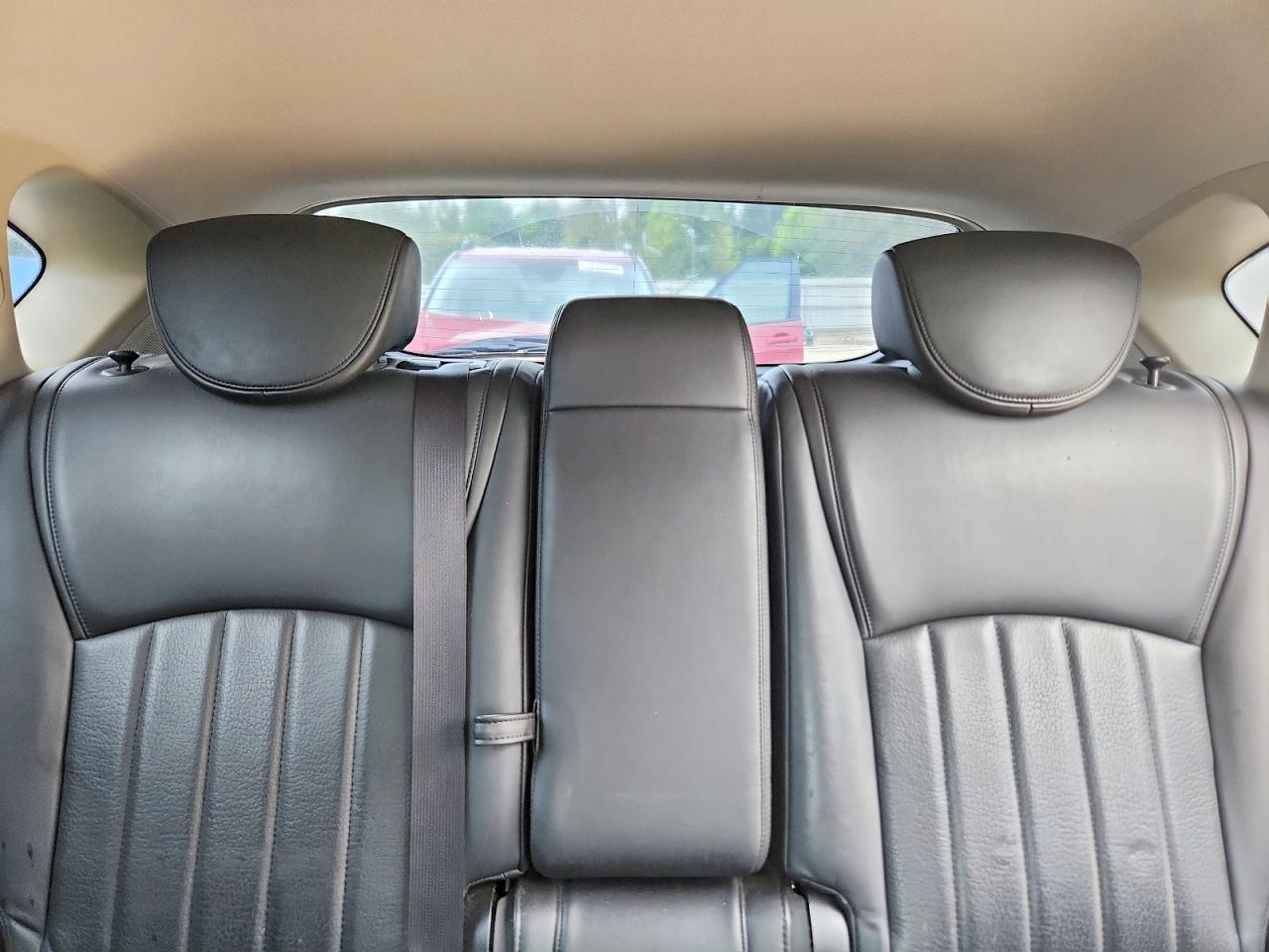 INFINITI Qx Base