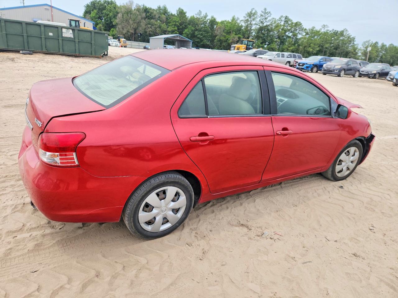 Toyota Yaris Base