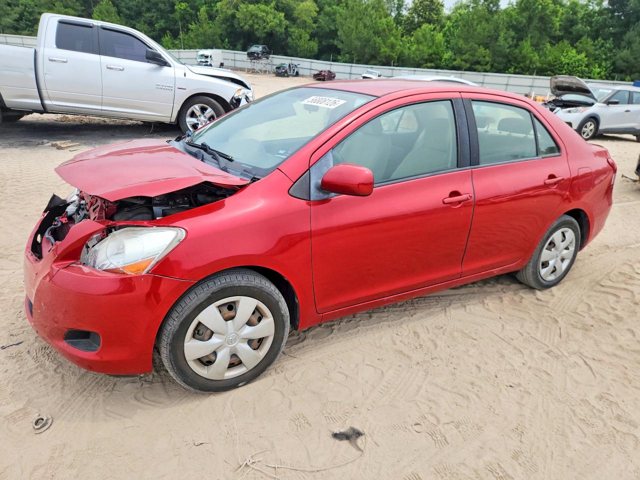 Salvage Toyota Yaris Image