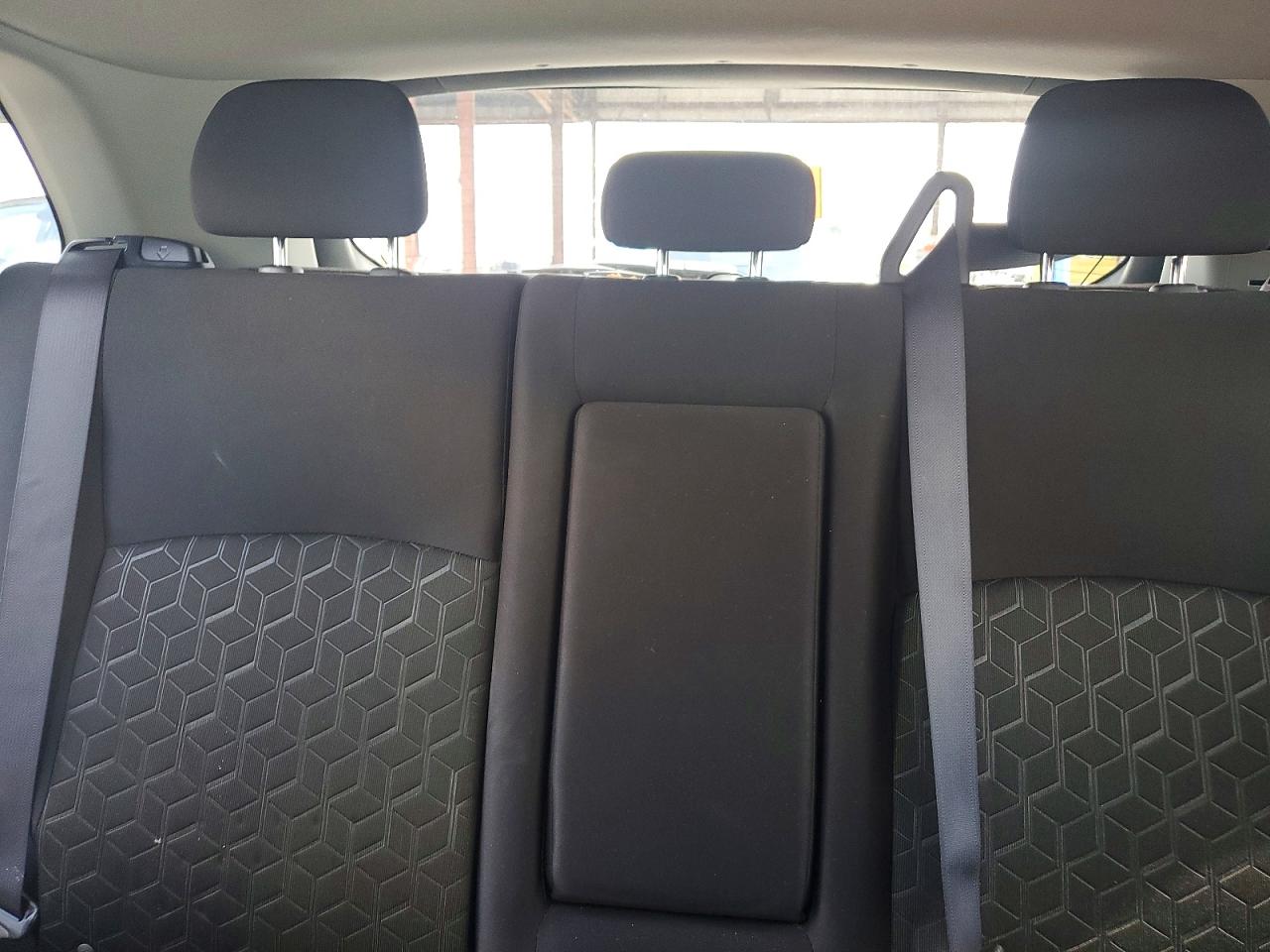 Mitsubishi Outlander S