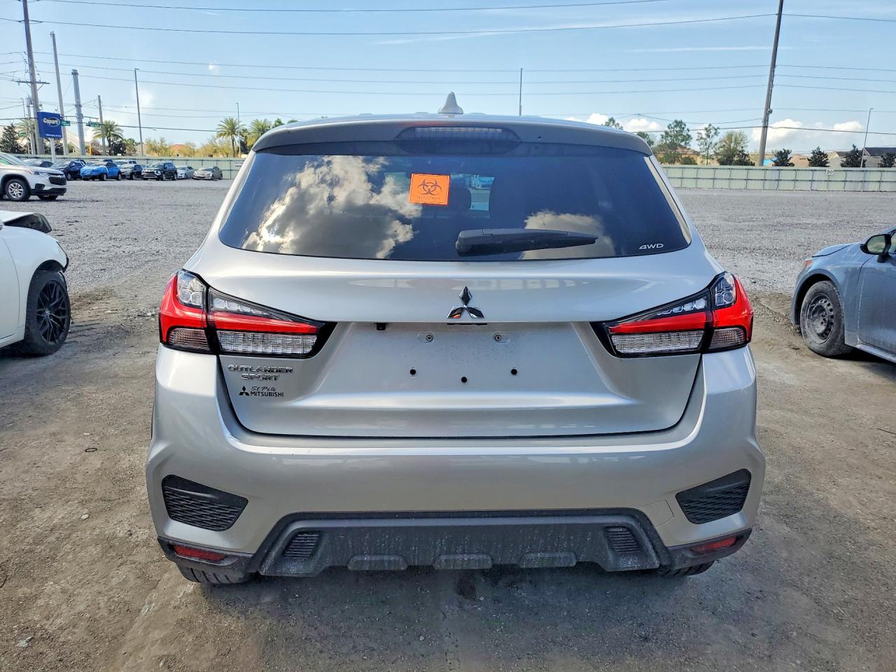 Mitsubishi Outlander S
