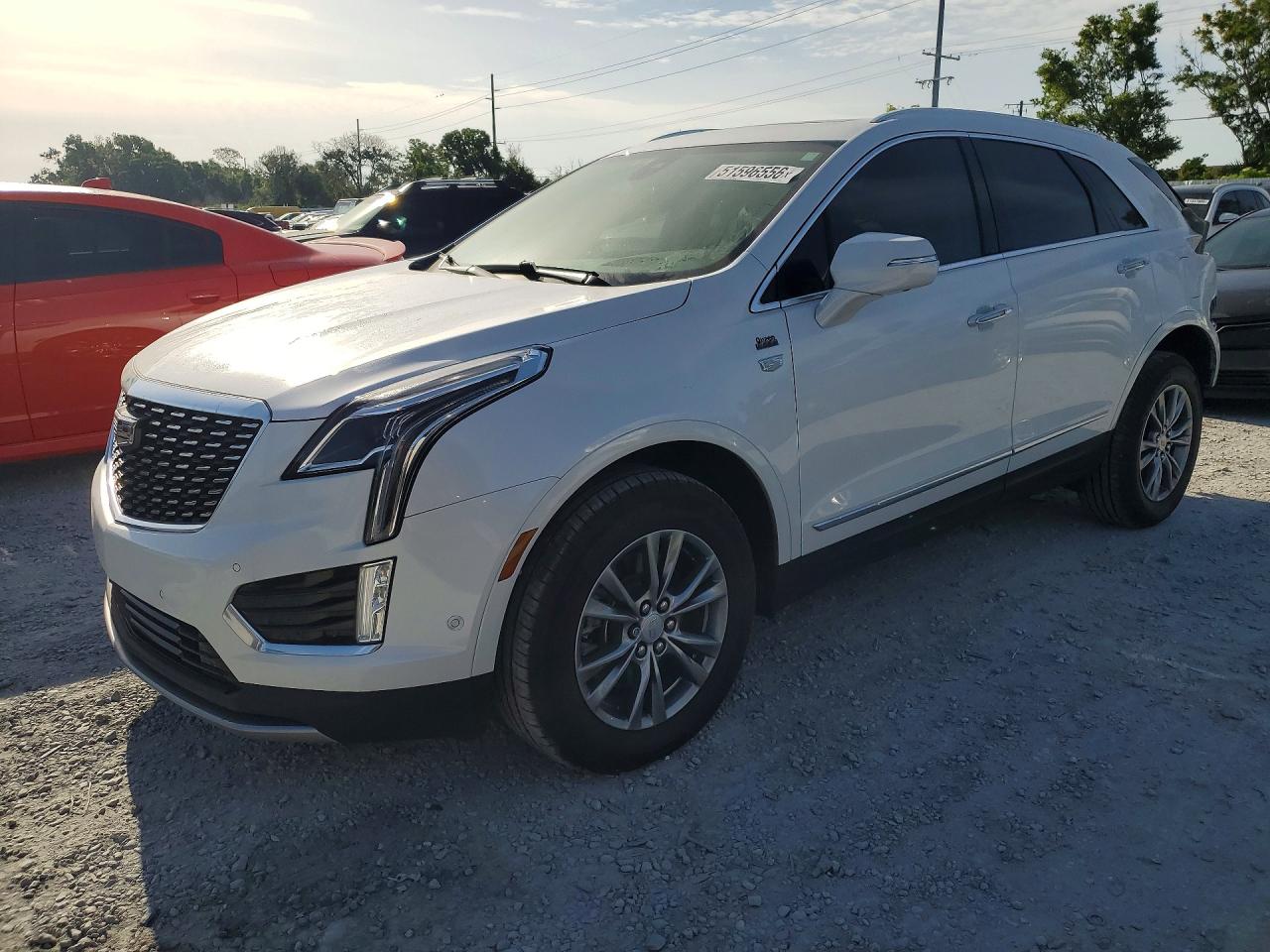 Salvage Cadillac XT5 Image
