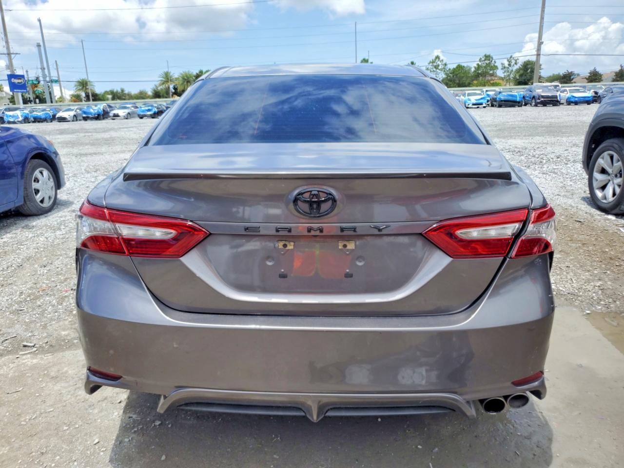 Toyota Camry Se