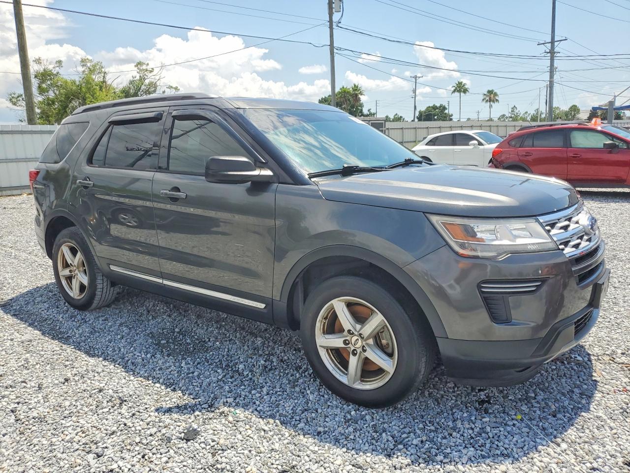 Ford Explorer Xlt