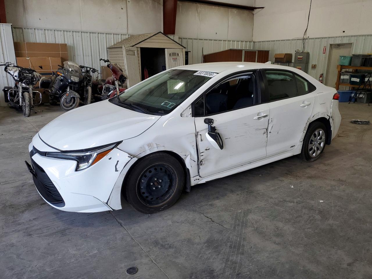 Salvage Toyota Corolla Image