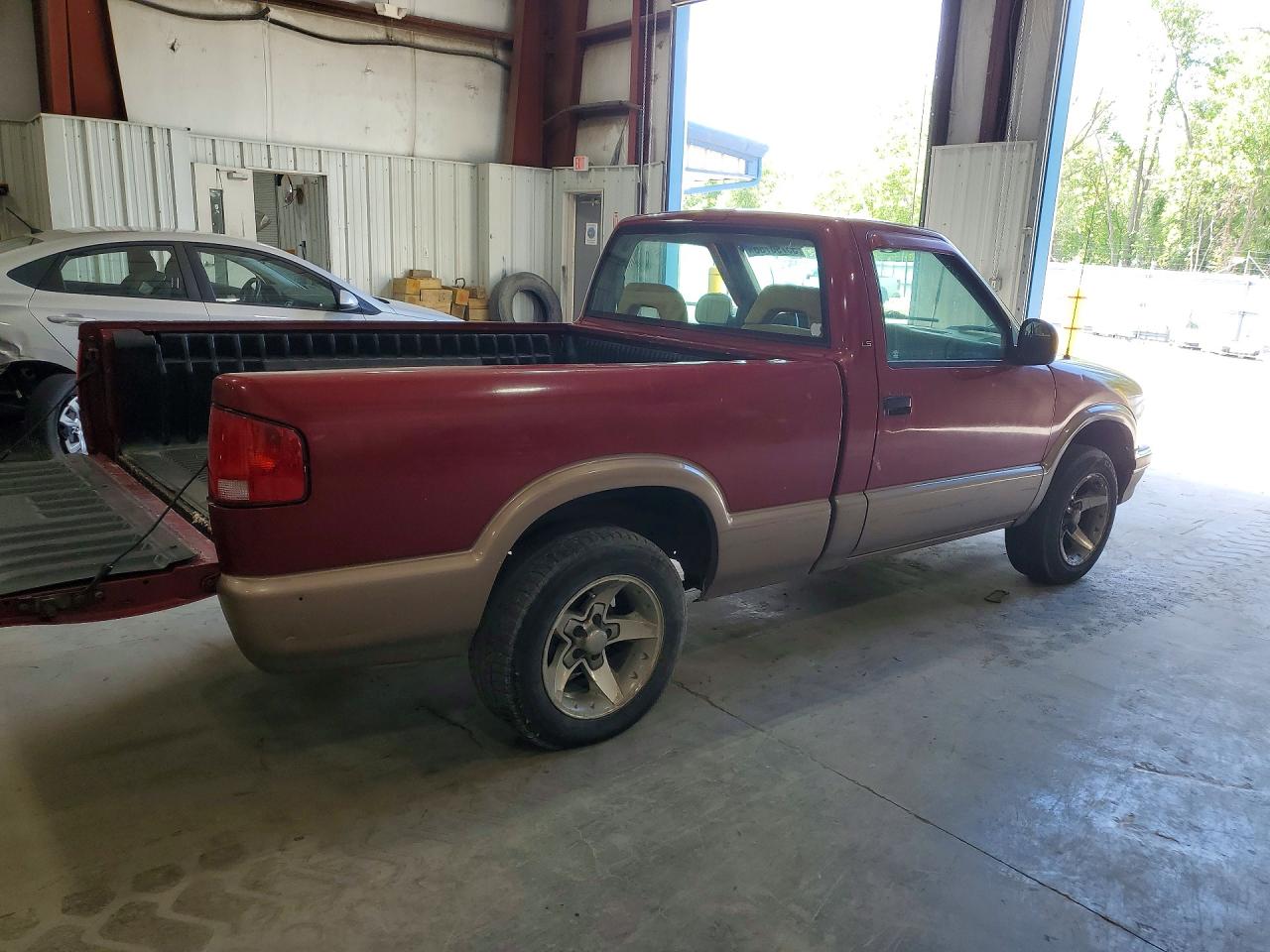 Chevrolet S-10 Long Life Vehicle