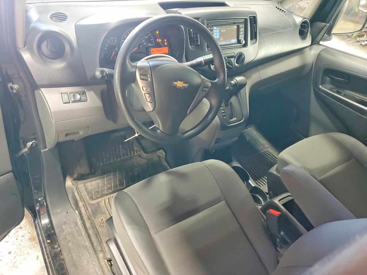 Chevrolet Express Lt