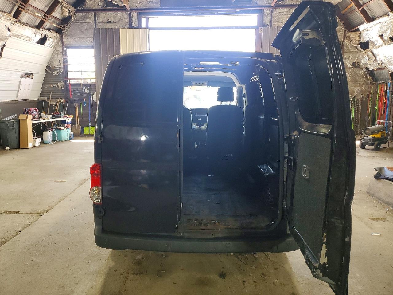 Chevrolet Express Lt