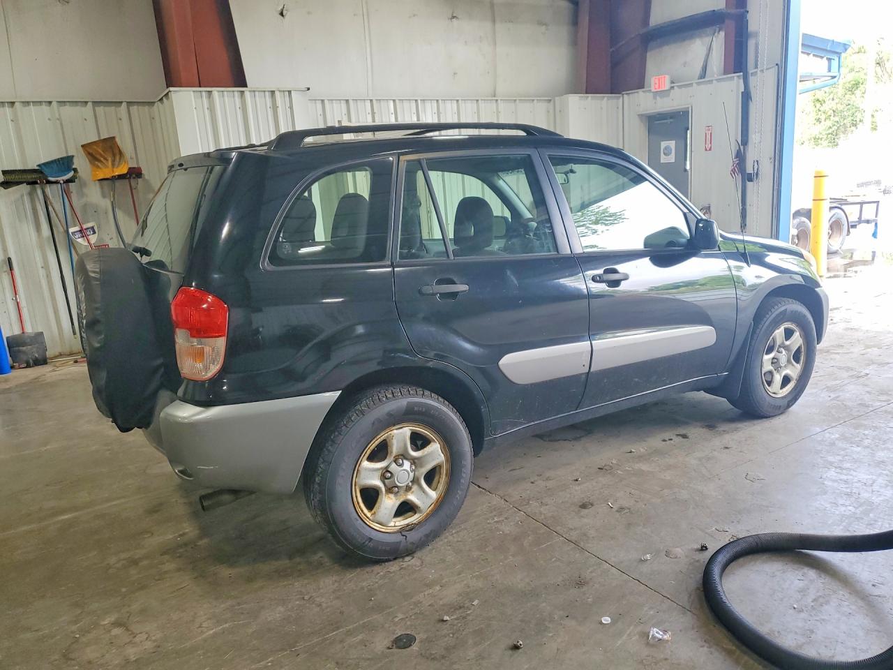 Toyota RAV4 Base