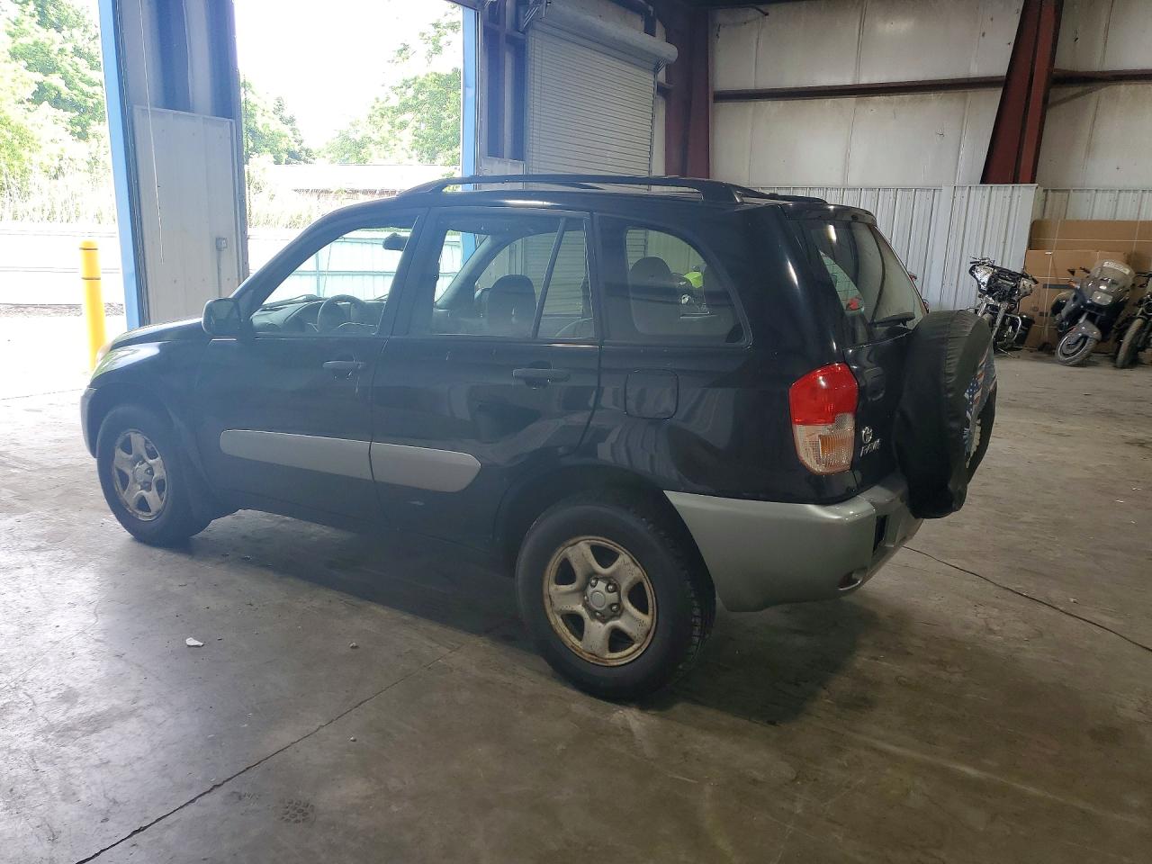 Toyota RAV4 Base