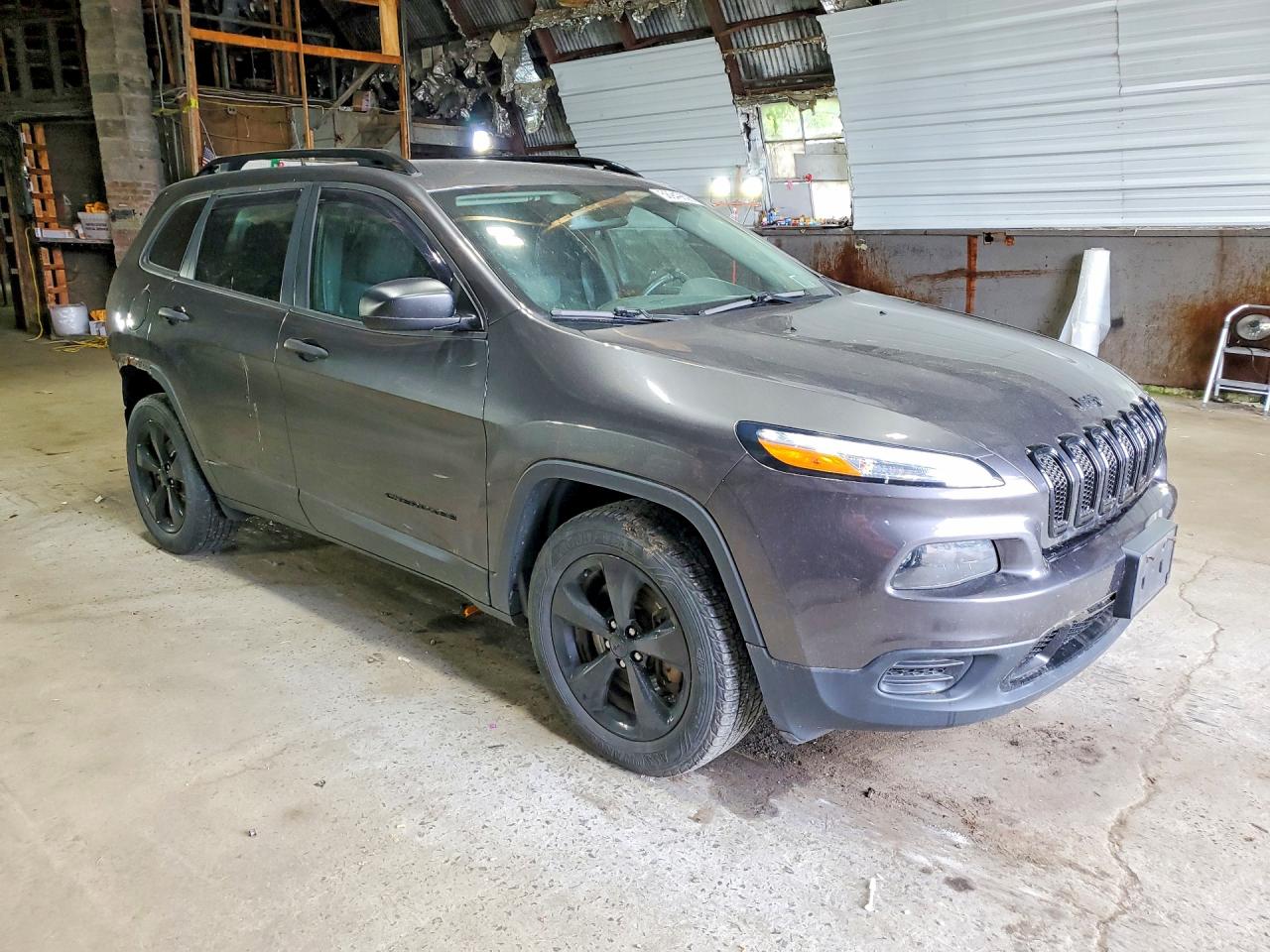 Jeep Cherokee Sport