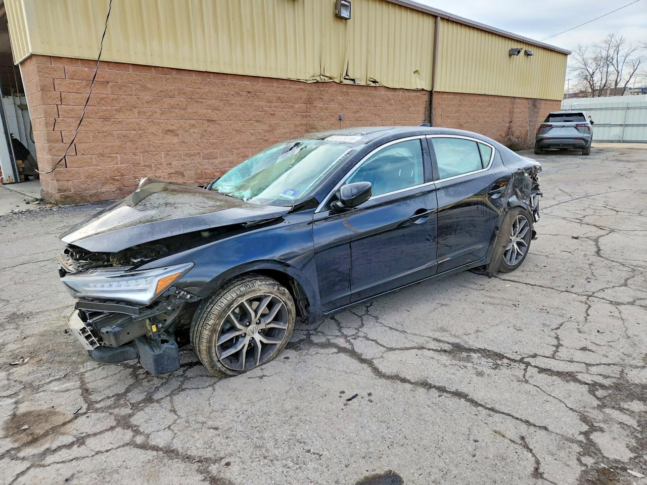 Salvage Acura ILX Image