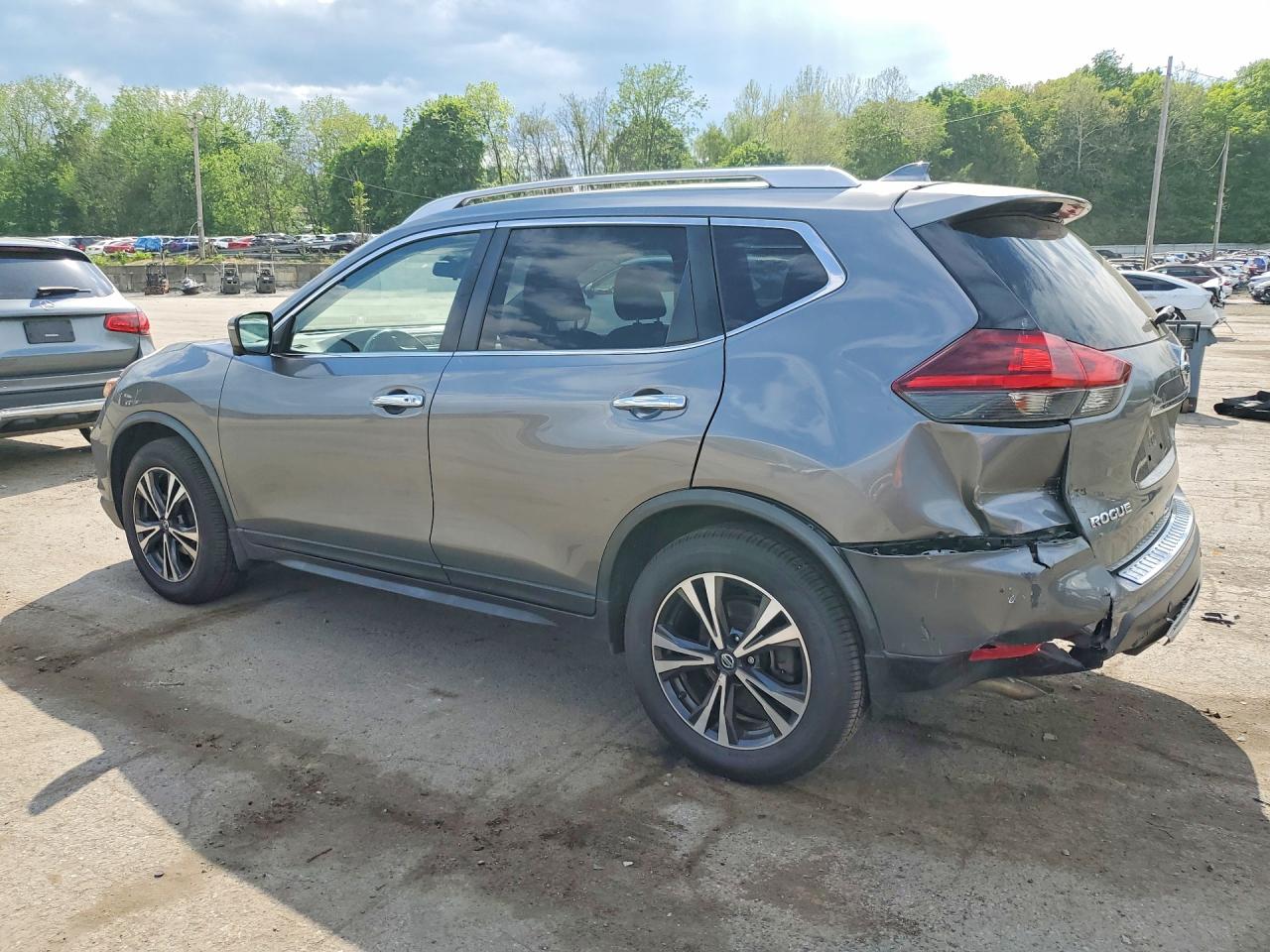 Nissan Rogue Sv