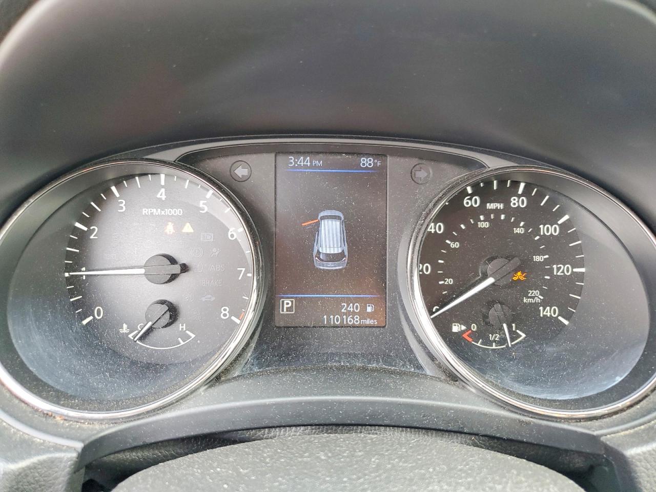 Nissan Rogue Sv