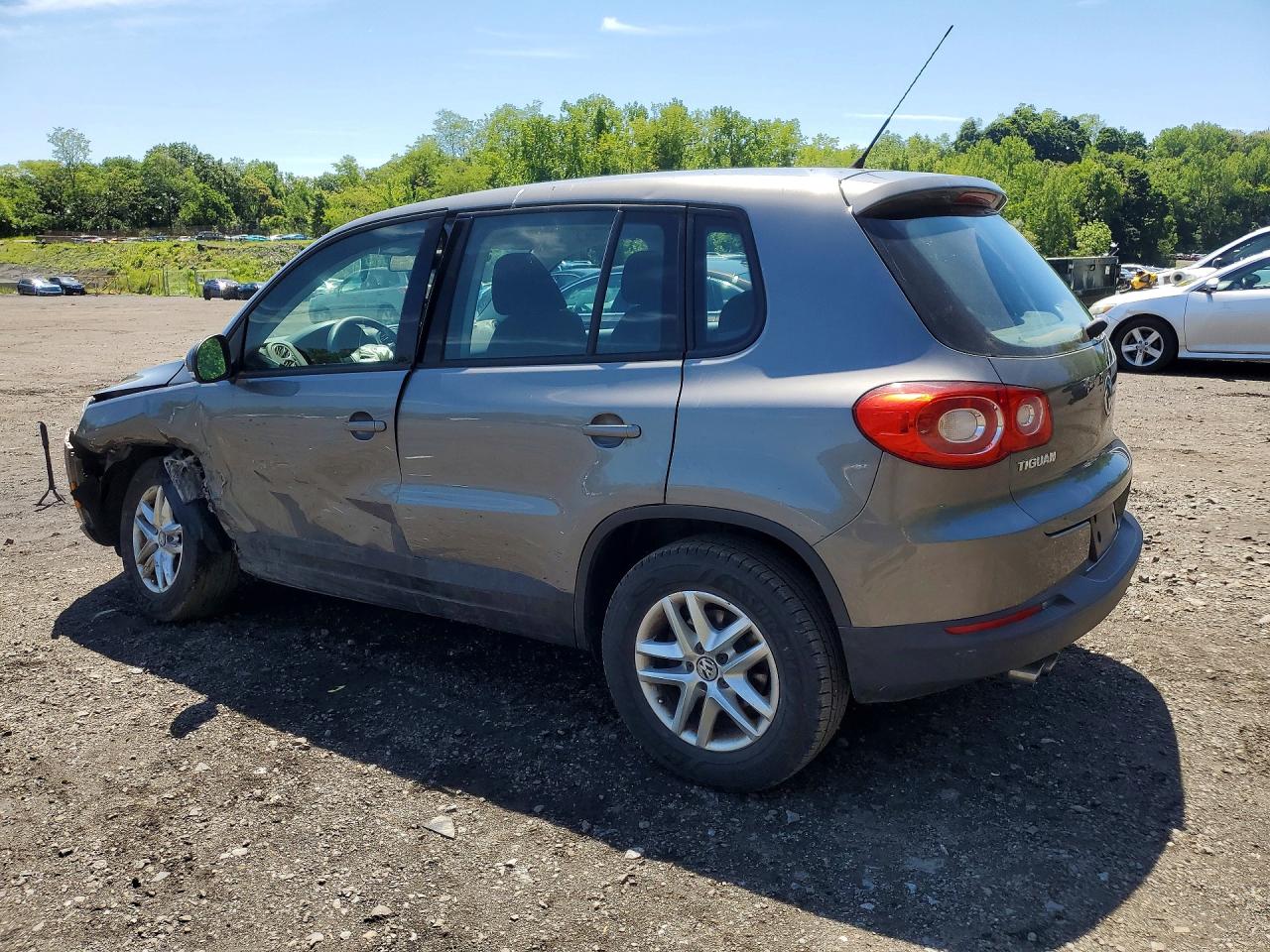 Volkswagen Tiguan S