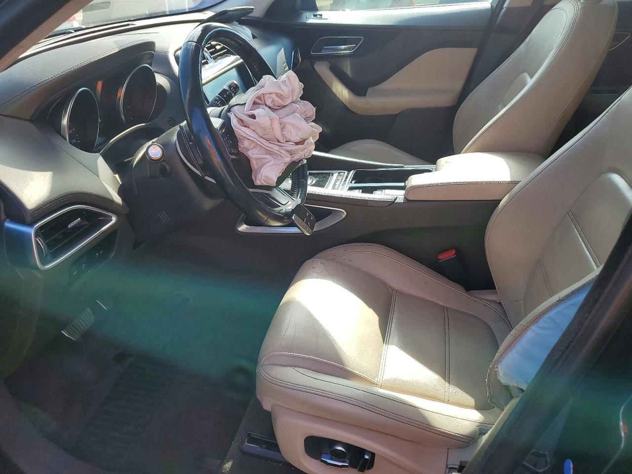 Jaguar F-PACE Prestige