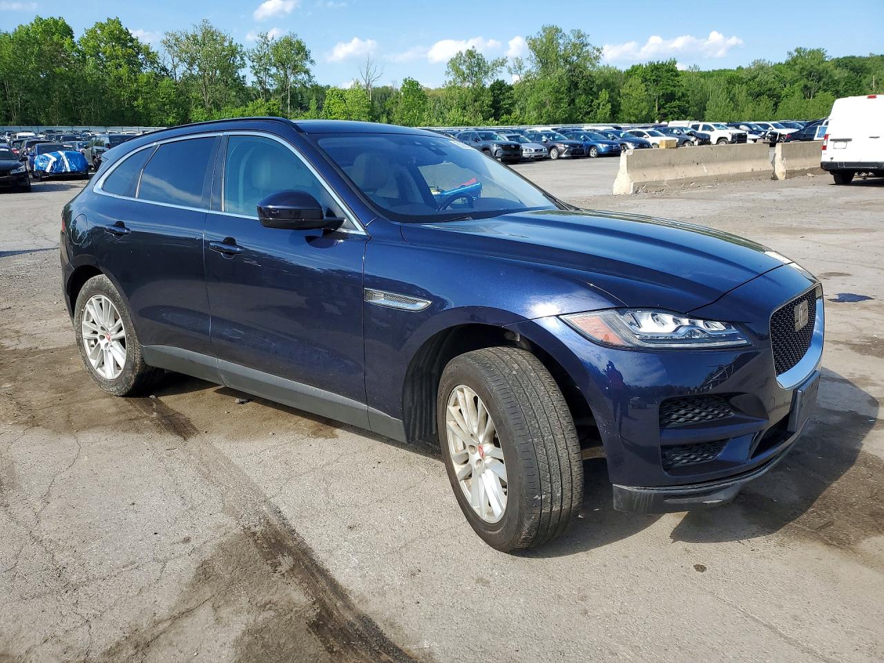 Jaguar F-PACE Prestige