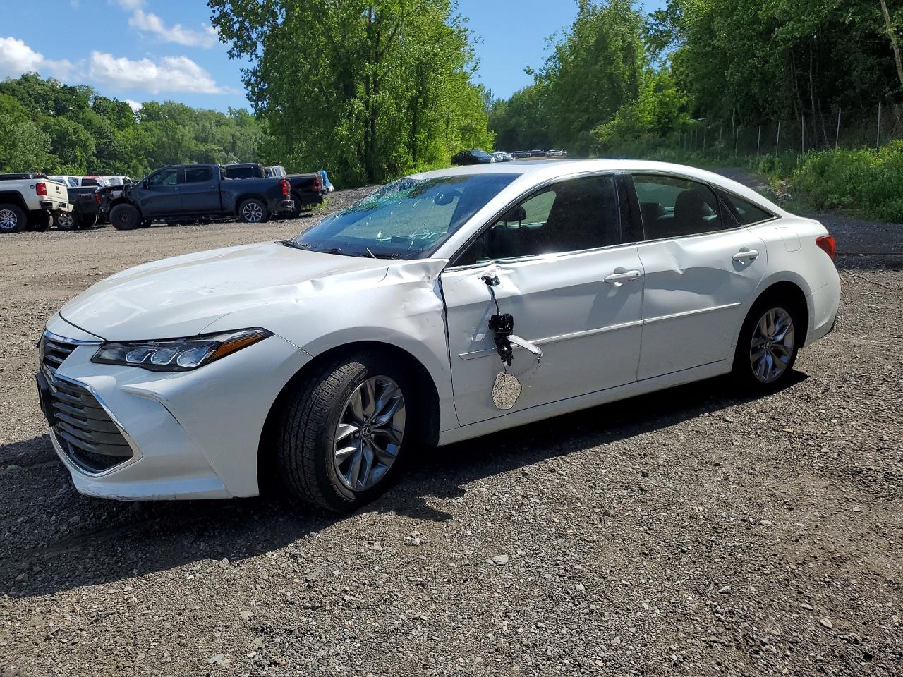 Toyota Avalon Xle