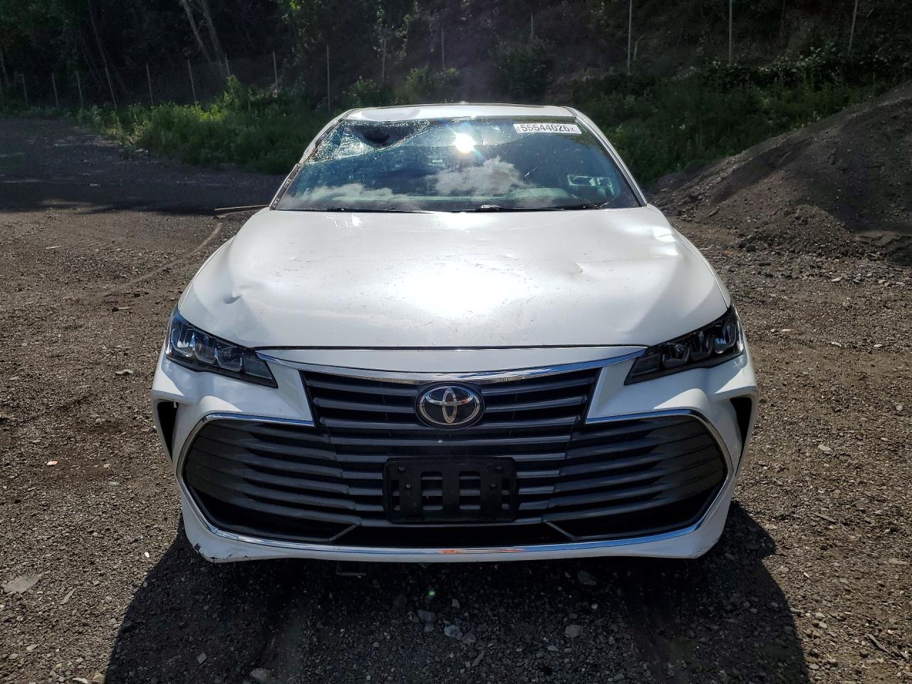 Toyota Avalon Xle
