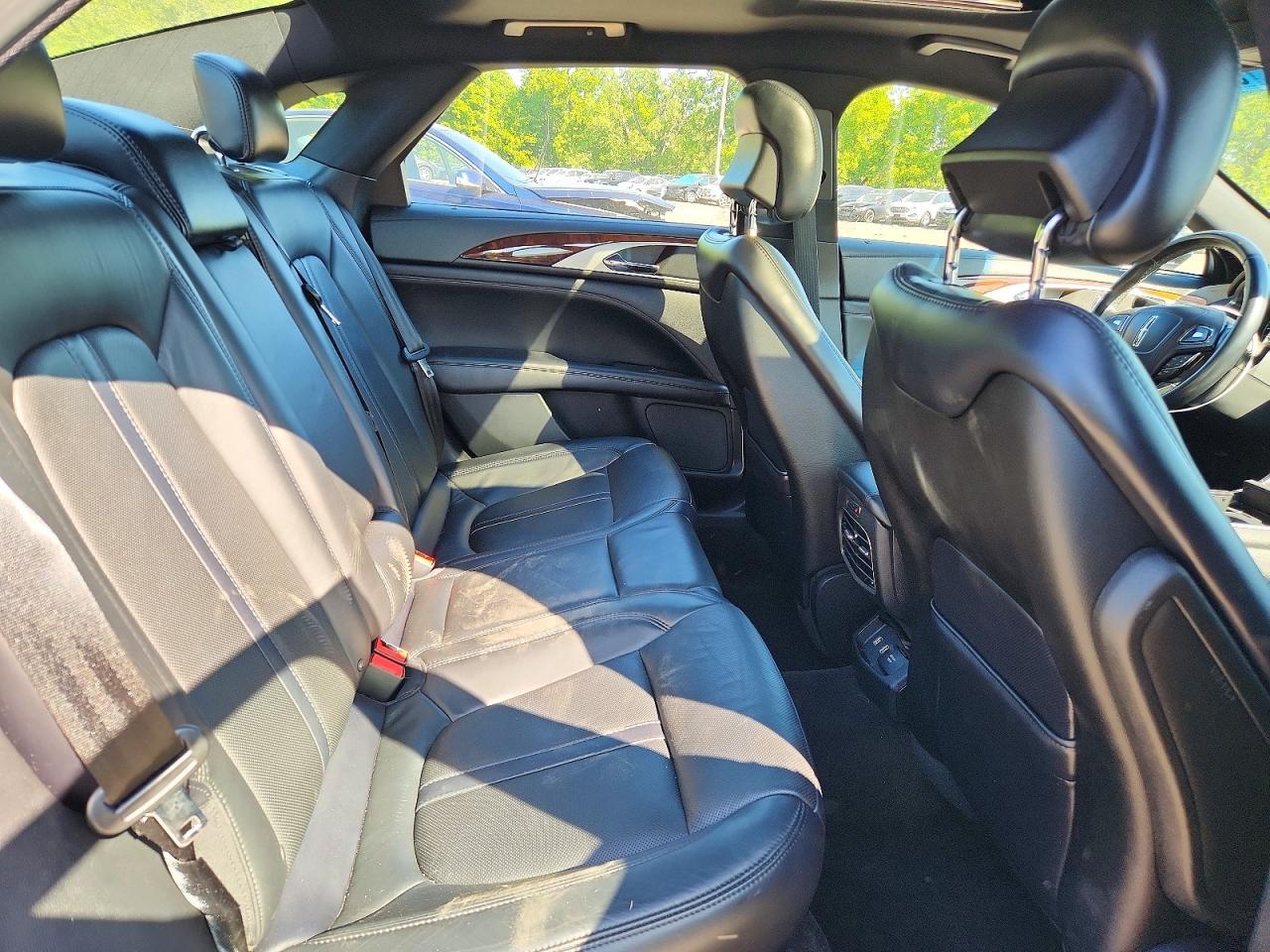 Lincoln MKZ Reserve