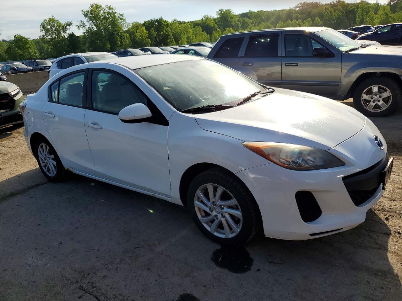 Mazda 3 I
