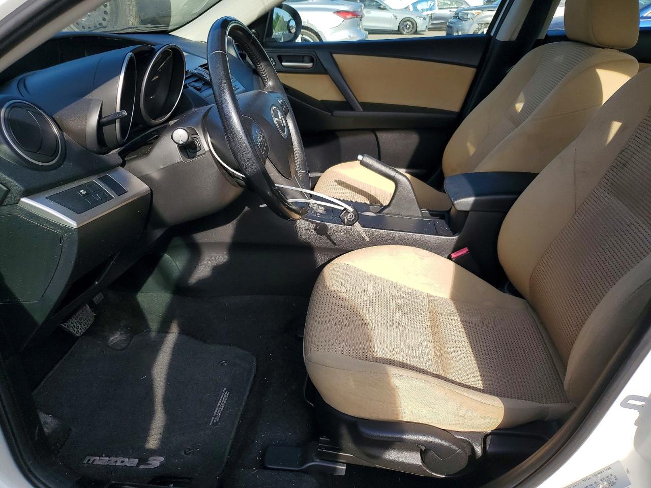 Mazda 3 I