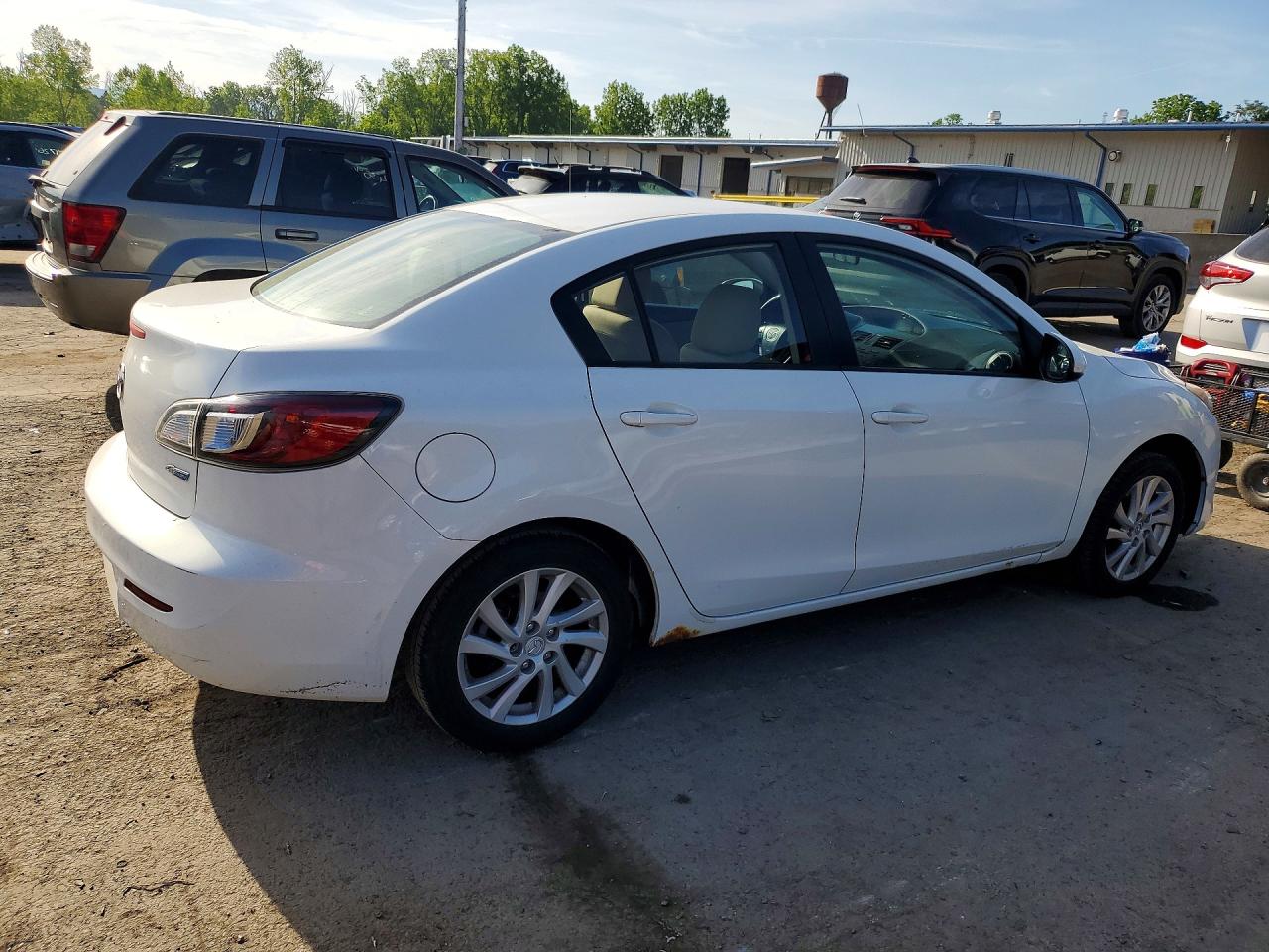 Mazda 3 I